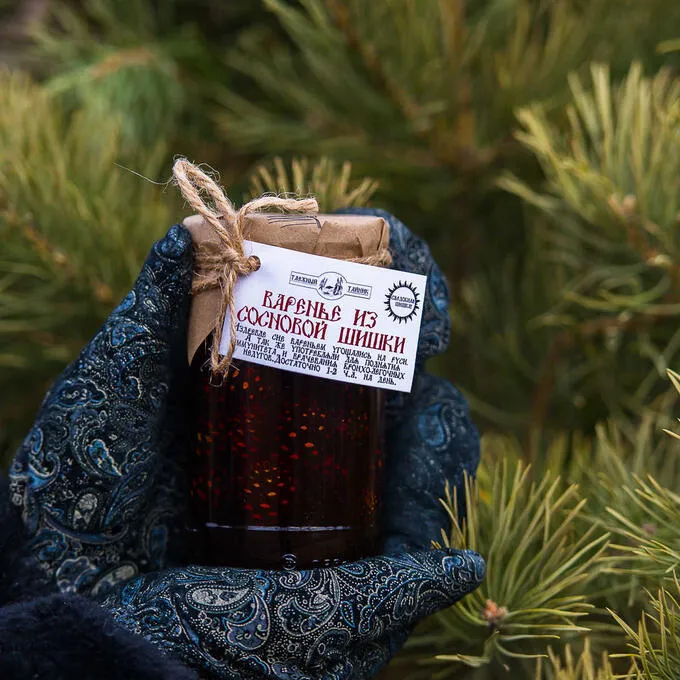 фотография продукта Варенье из кедровой, сосновой шишки